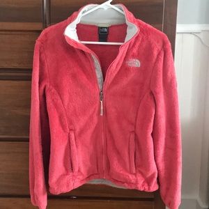 Woman’s Coral Northface fleece jacket
